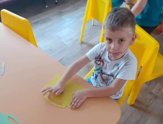 modelin-10