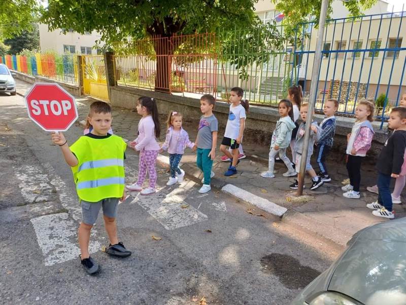 stop-2