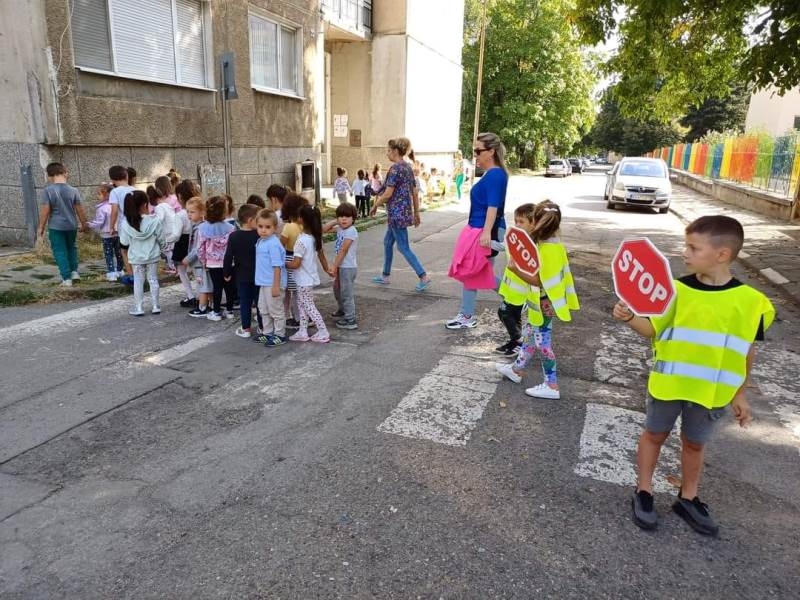 stop-4